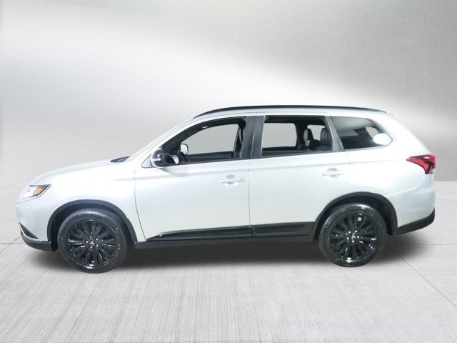 2020 Mitsubishi Outlander LE