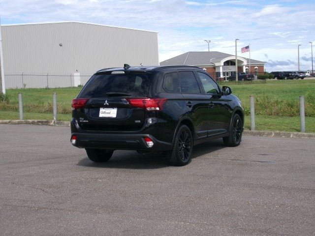 2020 Mitsubishi Outlander LE