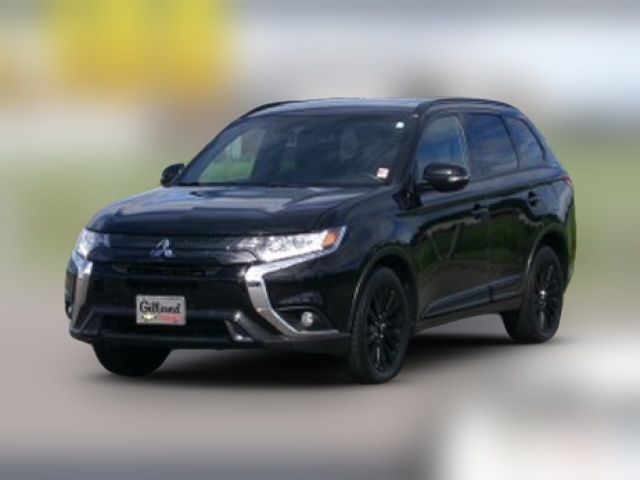 2020 Mitsubishi Outlander LE