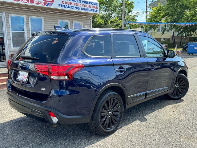 2020 Mitsubishi Outlander LE