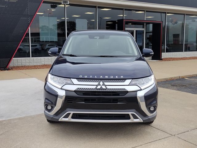 2020 Mitsubishi Outlander SE