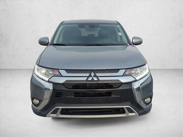 2020 Mitsubishi Outlander SE
