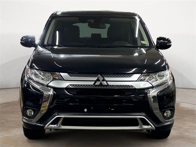 2020 Mitsubishi Outlander SE