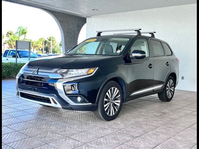 2020 Mitsubishi Outlander SE