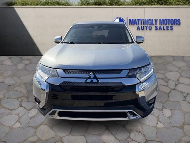 2020 Mitsubishi Outlander SE