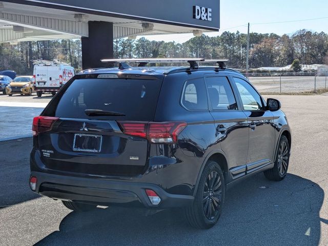 2020 Mitsubishi Outlander LE