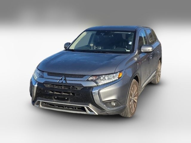 2020 Mitsubishi Outlander SE