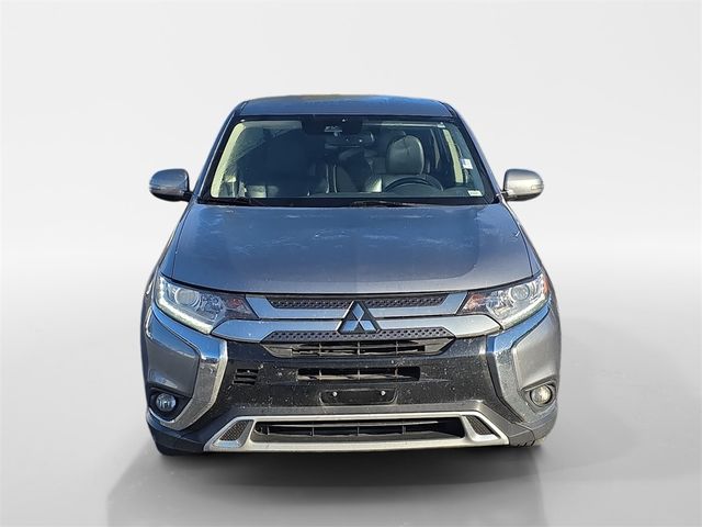 2020 Mitsubishi Outlander SE