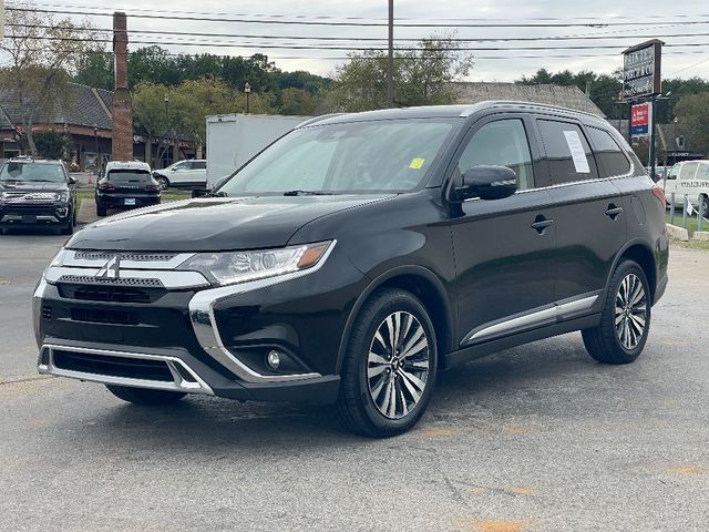 2020 Mitsubishi Outlander SE