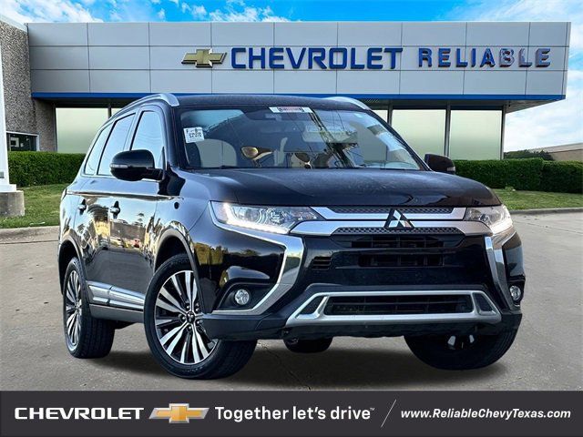 2020 Mitsubishi Outlander SE