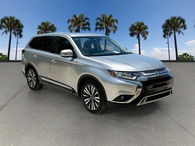2020 Mitsubishi Outlander 