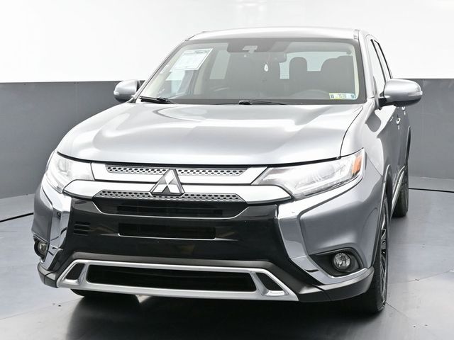 2020 Mitsubishi Outlander SE