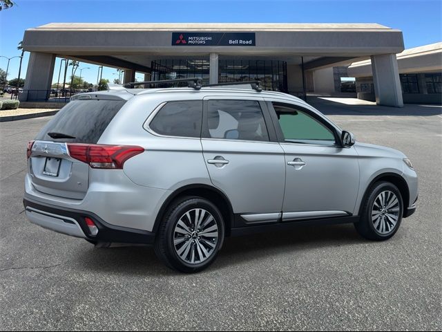 2020 Mitsubishi Outlander SE