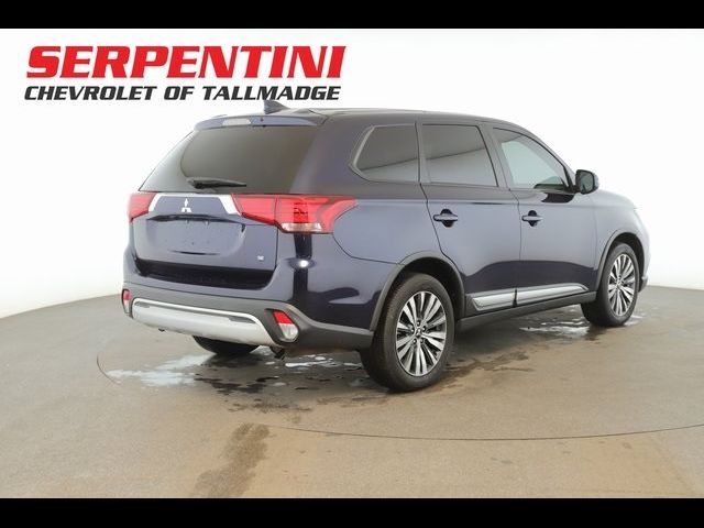 2020 Mitsubishi Outlander SE