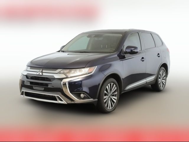 2020 Mitsubishi Outlander SE