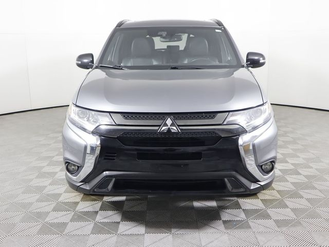 2020 Mitsubishi Outlander LE