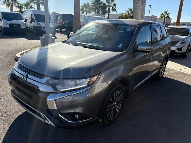 2020 Mitsubishi Outlander SE