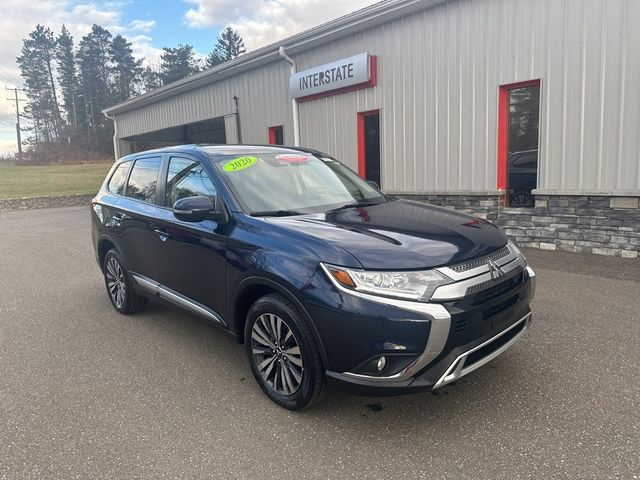 2020 Mitsubishi Outlander SE