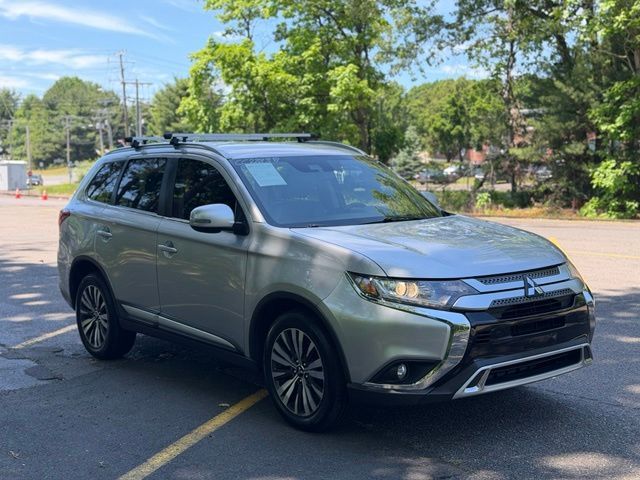 2020 Mitsubishi Outlander 