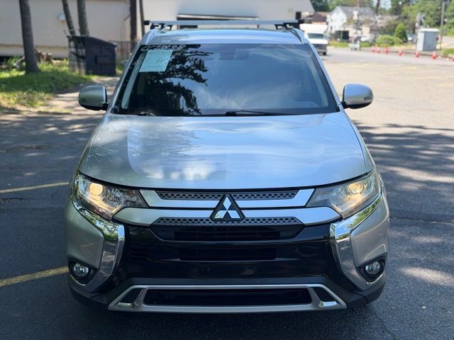 2020 Mitsubishi Outlander 