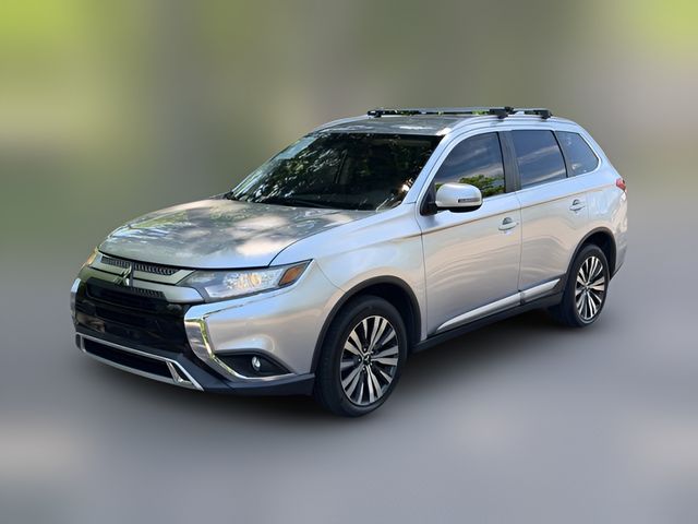 2020 Mitsubishi Outlander 