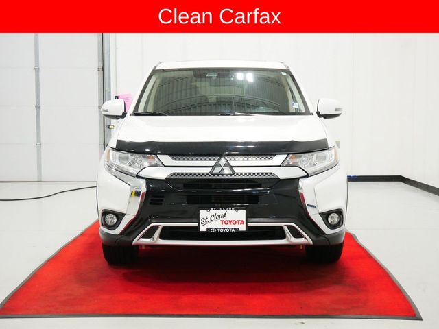2020 Mitsubishi Outlander SE