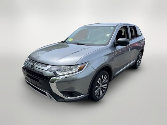2020 Mitsubishi Outlander ES