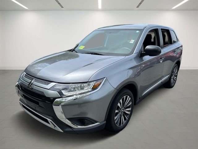 2020 Mitsubishi Outlander ES