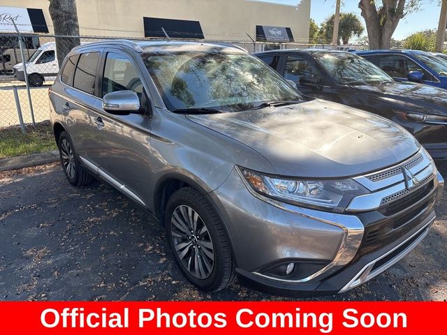 2020 Mitsubishi Outlander 