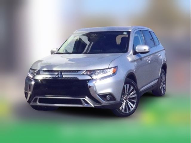 2020 Mitsubishi Outlander SEL