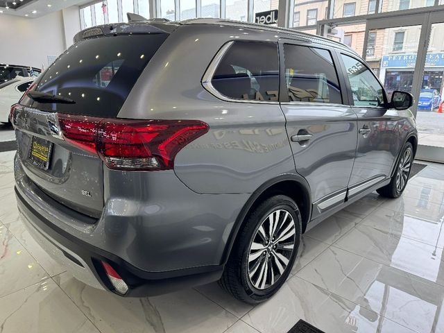 2020 Mitsubishi Outlander SEL
