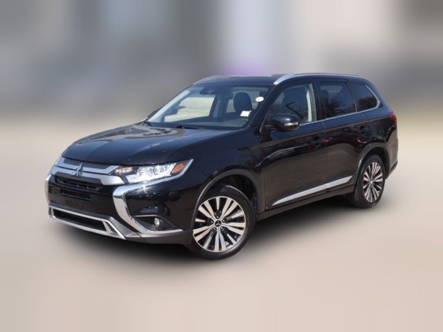 2020 Mitsubishi Outlander SEL