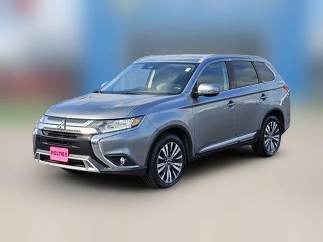 2020 Mitsubishi Outlander SE