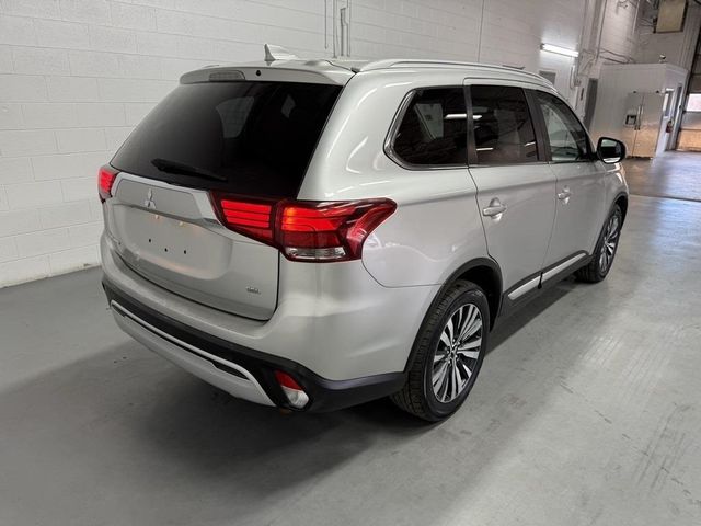 2020 Mitsubishi Outlander SEL