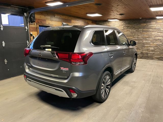 2020 Mitsubishi Outlander SEL