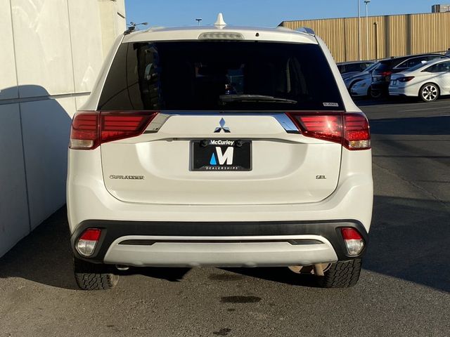 2020 Mitsubishi Outlander SEL