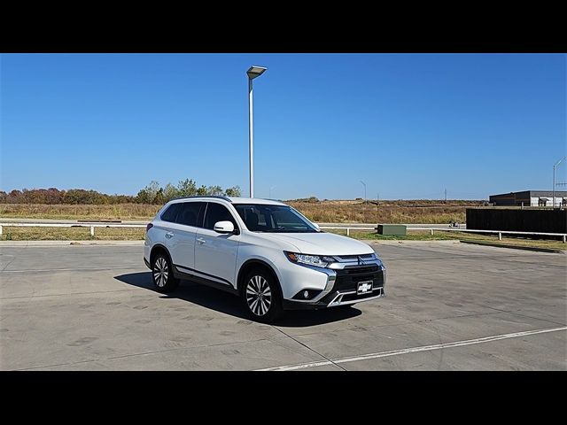 2020 Mitsubishi Outlander SEL