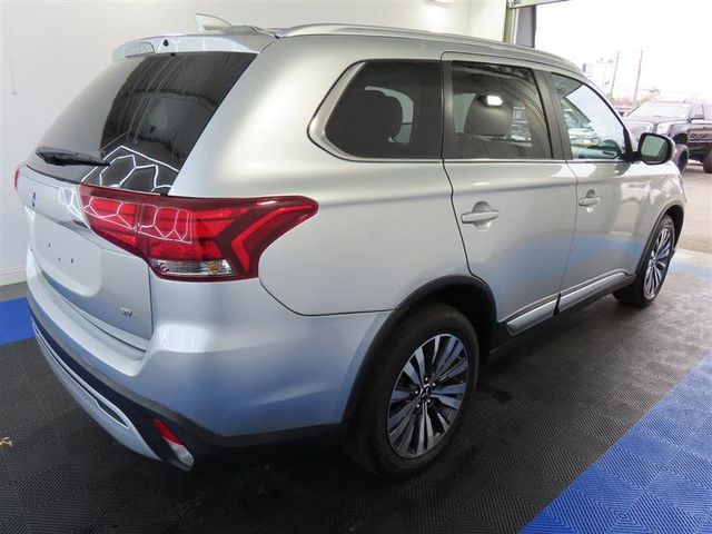 2020 Mitsubishi Outlander SEL