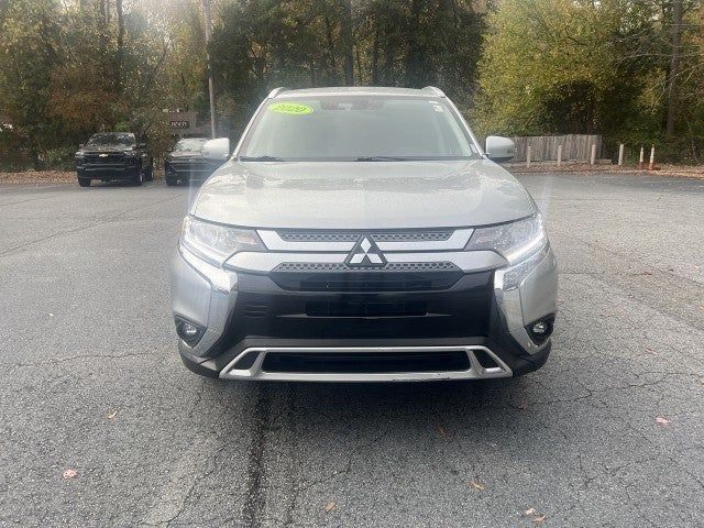 2020 Mitsubishi Outlander ES