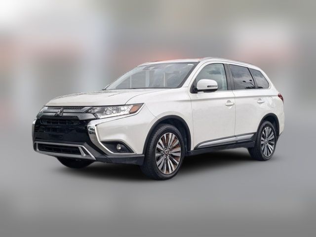 2020 Mitsubishi Outlander SEL