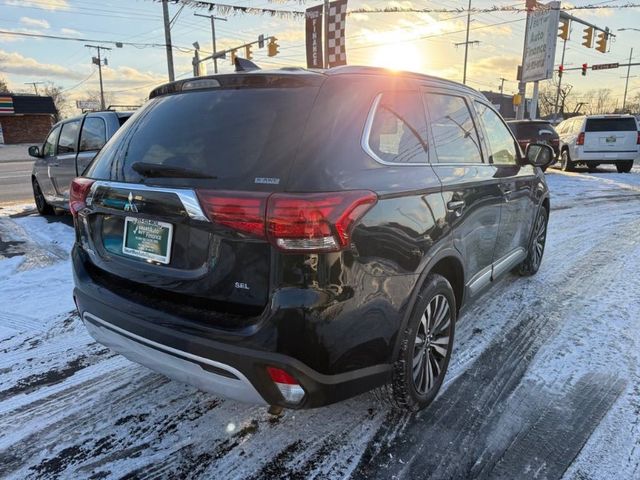 2020 Mitsubishi Outlander SEL