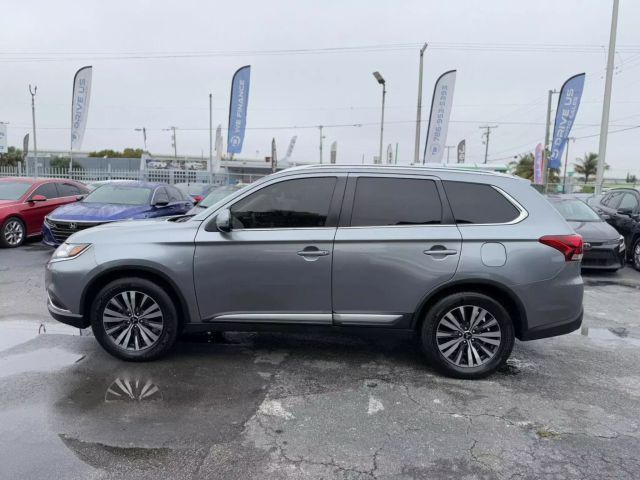 2020 Mitsubishi Outlander SEL