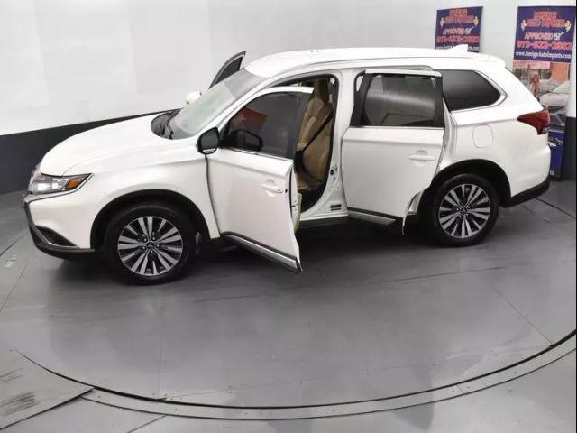2020 Mitsubishi Outlander SEL