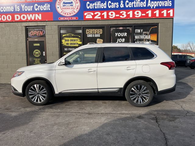 2020 Mitsubishi Outlander SE