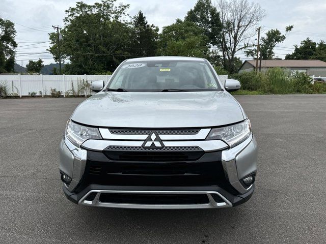 2020 Mitsubishi Outlander SE