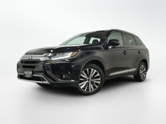 2020 Mitsubishi Outlander SE