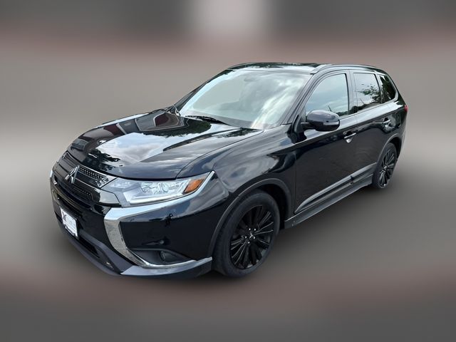 2020 Mitsubishi Outlander SE