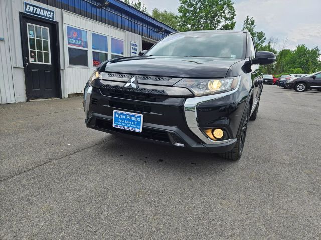 2020 Mitsubishi Outlander SP