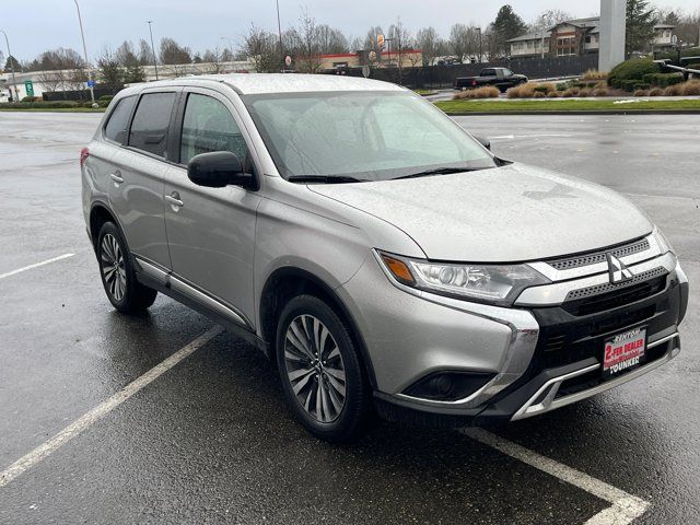 2020 Mitsubishi Outlander ES