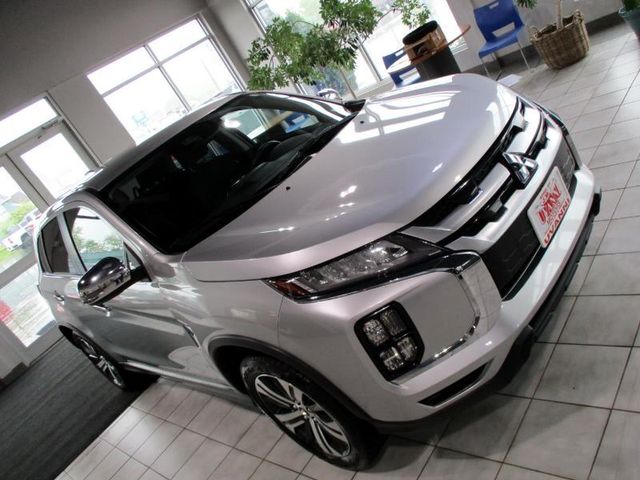 2020 Mitsubishi Outlander Sport ES 2.0